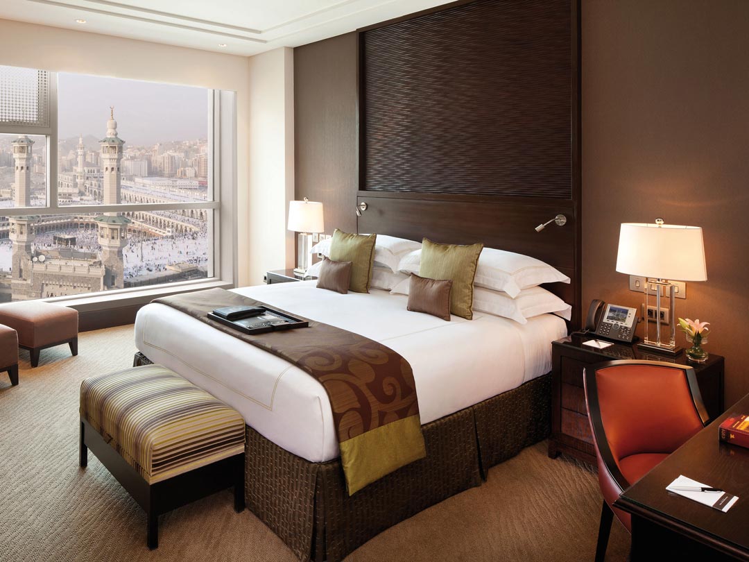 Kalmar-Lighting---The-Fairmont-Makkah---Room-View