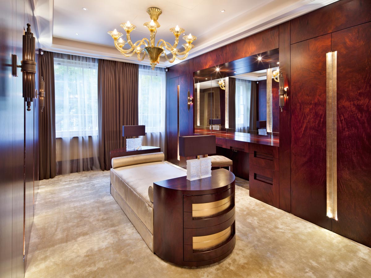 Kalmar-Project---London_Mansion_and_NY_Penthouse_Designed_by_Keech_Green-Closet
